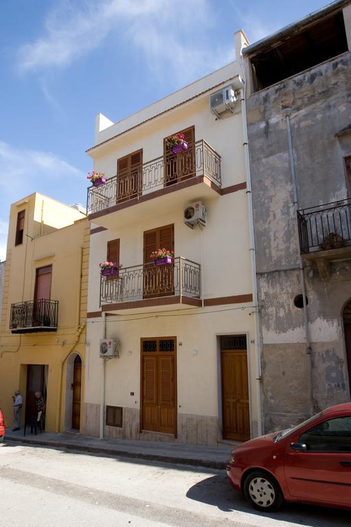 Casa Liberta Apartment Кастеламаре дел Голфо Екстериор снимка